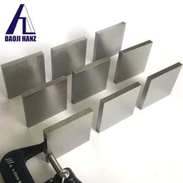 Volfrámlemez páncél