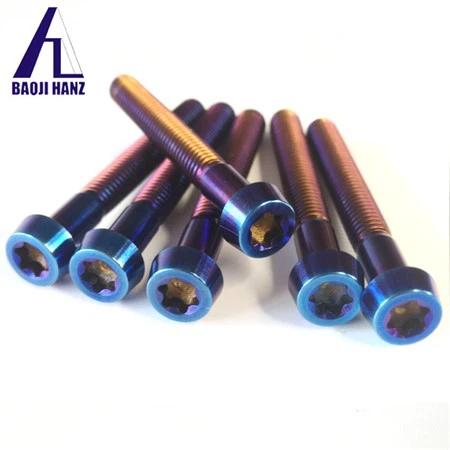 Titán hatlapfejű csavarok