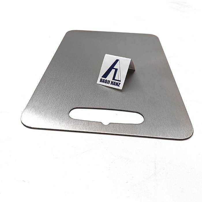 Titanium cutting board Titanium cutting board
